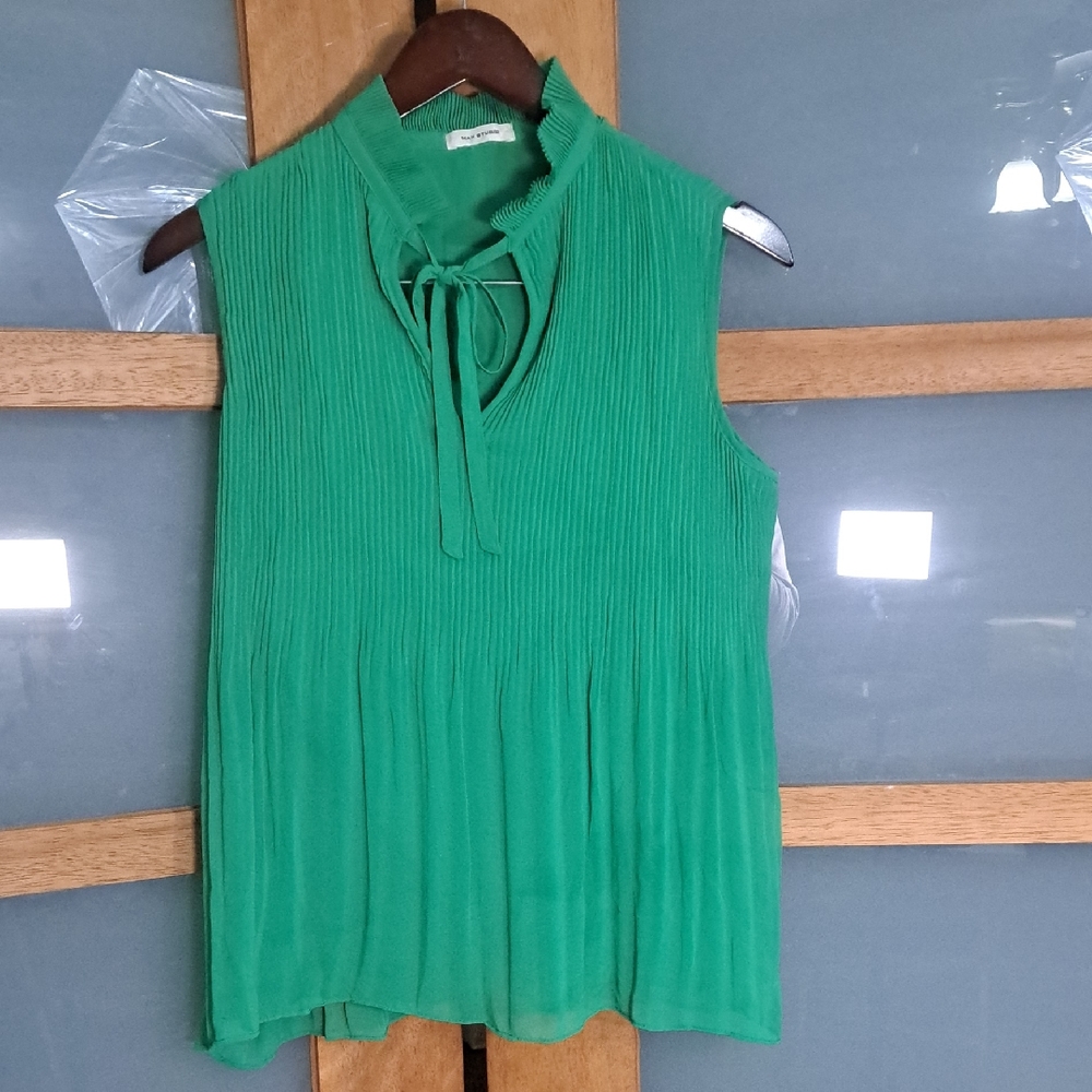 Max Studio Vibrant Green Tie-Neck Blouse Sz L